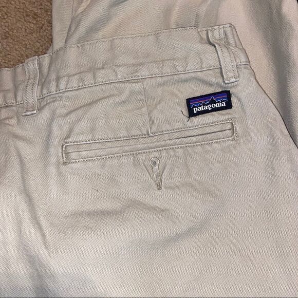 NEW Patagonia Khaki Pants   - Picture 2 of 4